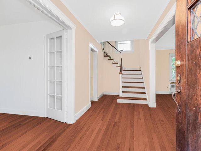 72 Pilgrim Avenue, Yonkers, NY 10710
