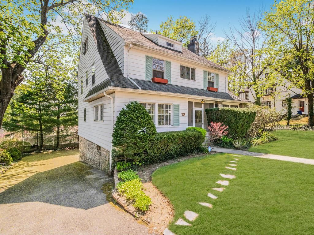 72 Pilgrim Avenue, Yonkers, NY 10710