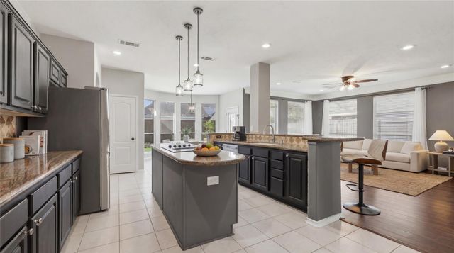 3910 Leanett Way Court, Pearland, TX 77584