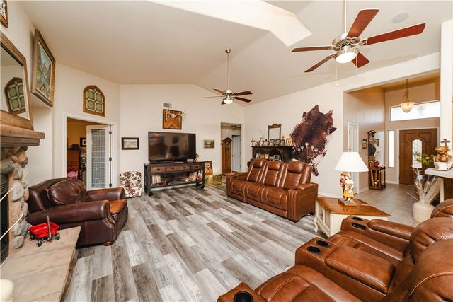 4388 Box J Circle, Kingman, AZ 86401