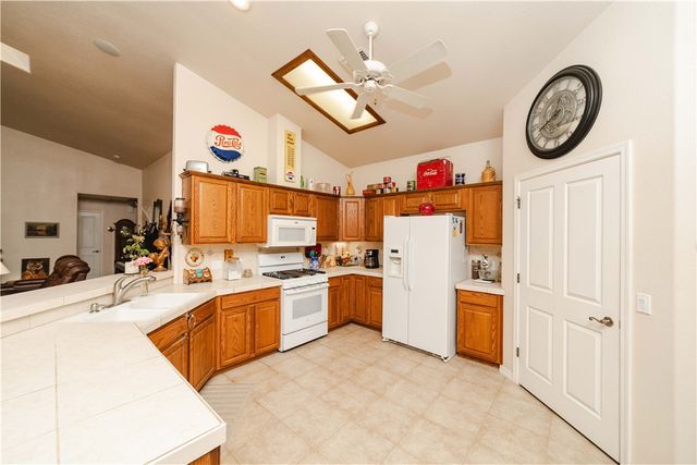 4388 Box J Circle, Kingman, AZ 86401