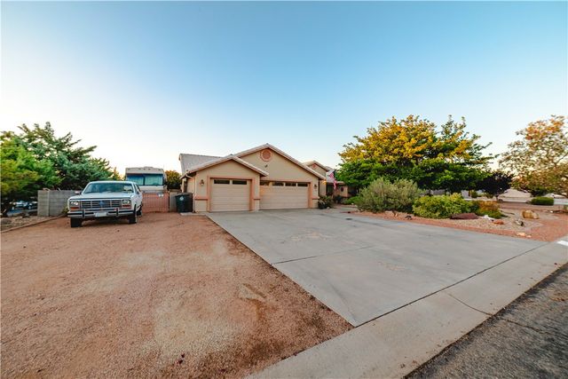4388 Box J Circle, Kingman, AZ 86401