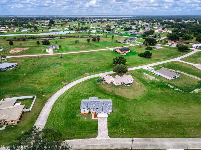 6724 Heavitree Drive, Sebring, FL 33876