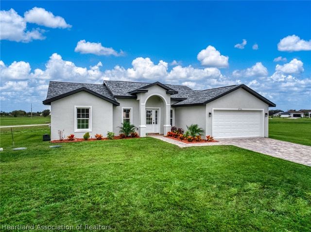 6724 Heavitree Drive, Sebring, FL 33876