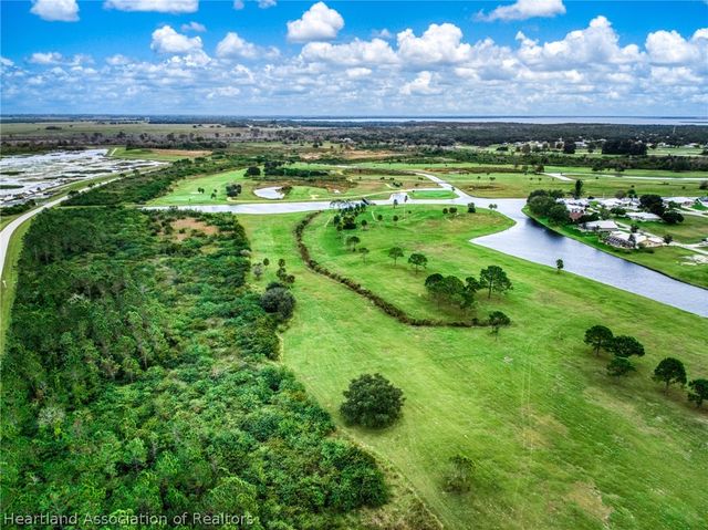 6724 Heavitree Drive, Sebring, FL 33876