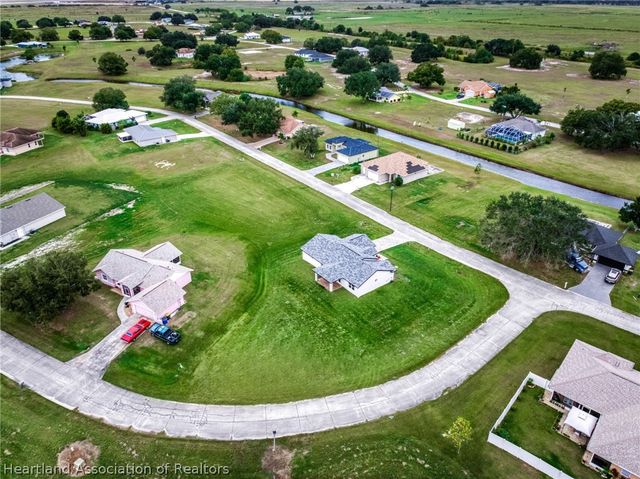 6724 Heavitree Drive, Sebring, FL 33876