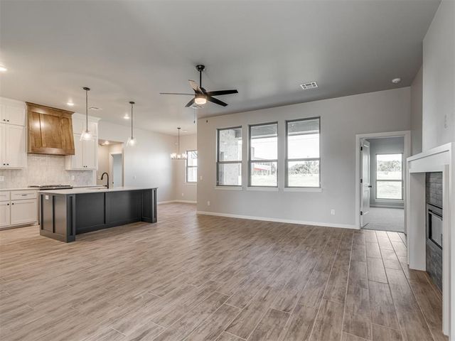 4901 Misty Wood Lane, Mustang, OK 73064