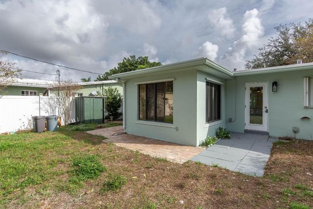 405 NE 24th Avenue, Pompano Beach, FL 33062
