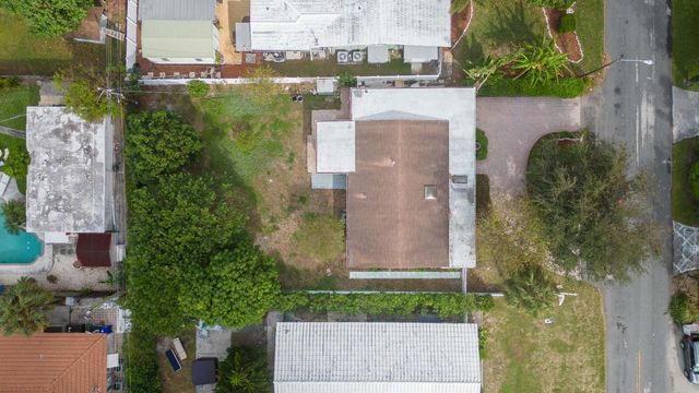 405 NE 24th Avenue, Pompano Beach, FL 33062