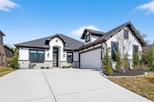 87 Waterford Way, Montgomery, TX 77356