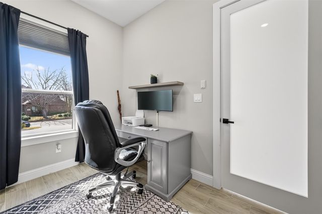 87 Waterford Way, Montgomery, TX 77356