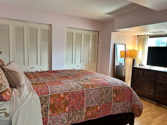 1243 Beacon 6E, Brookline, MA 02445