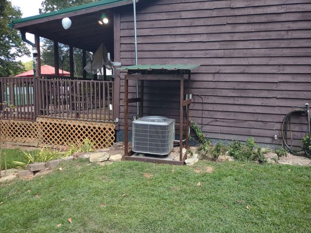 215 Old Log Lick Road, Winchester, KY 40391