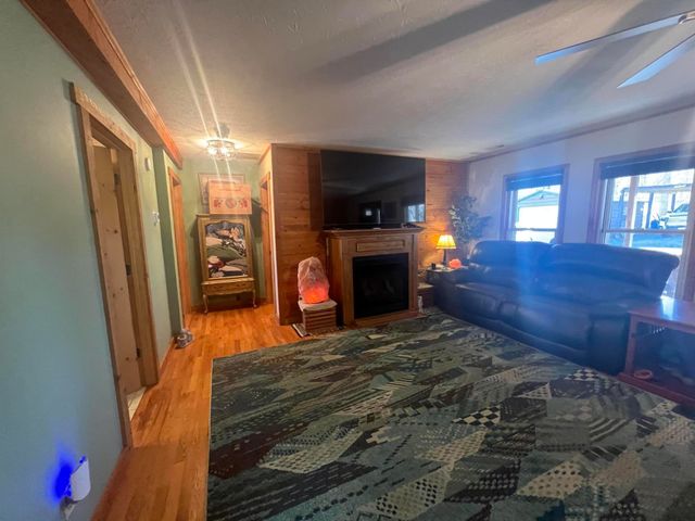 215 Old Log Lick Road, Winchester, KY 40391