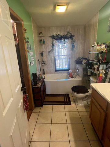 215 Old Log Lick Road, Winchester, KY 40391