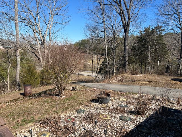 215 Old Log Lick Road, Winchester, KY 40391