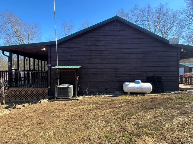 215 Old Log Lick Road, Winchester, KY 40391