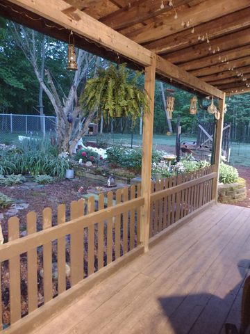 215 Old Log Lick Road, Winchester, KY 40391