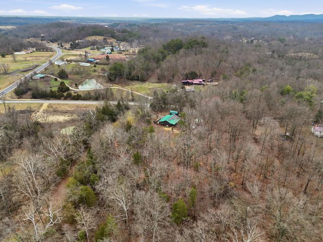 215 Old Log Lick Road, Winchester, KY 40391
