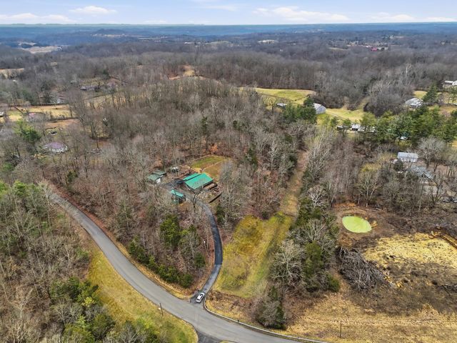 215 Old Log Lick Road, Winchester, KY 40391