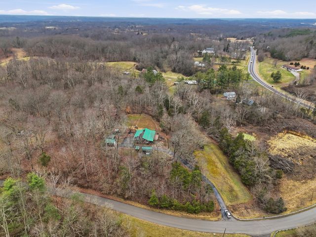 215 Old Log Lick Road, Winchester, KY 40391