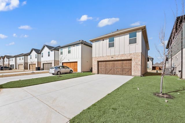 2629 Tanager Street, Fort Worth, TX 76118