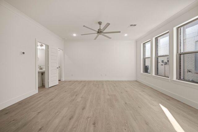 2629 Tanager Street, Fort Worth, TX 76118