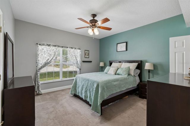 227 OAK CHASE PLACE, Davenport, FL 33896