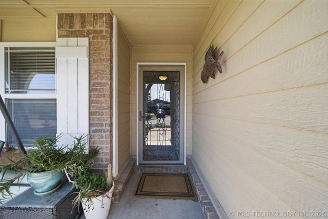 14601 E 108th Street North, Owasso, OK 74055