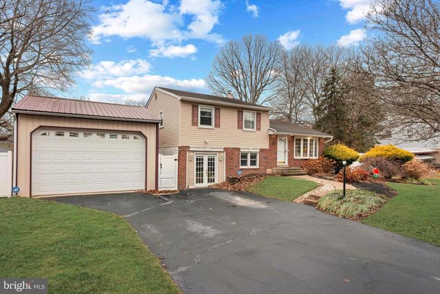 992 JAMISON ST, Warwick, PA 18974