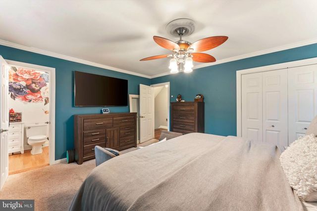 992 JAMISON ST, Warwick, PA 18974