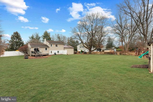 992 JAMISON ST, Warwick, PA 18974