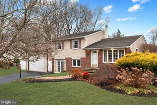 992 JAMISON ST, Warwick, PA 18974