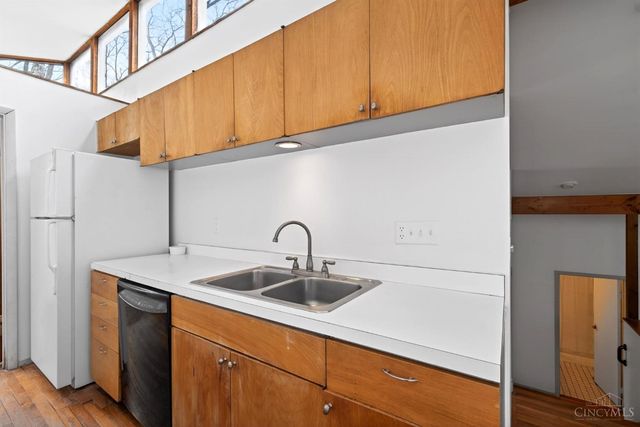 3595 Cooper Road, Blue Ash, OH 45241