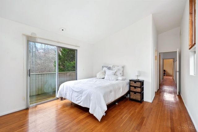 3595 Cooper Road, Blue Ash, OH 45241