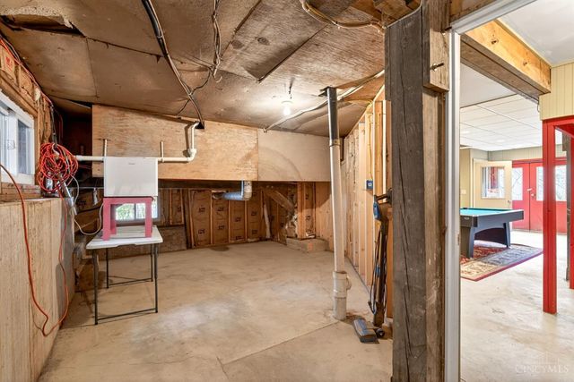 3595 Cooper Road, Blue Ash, OH 45241