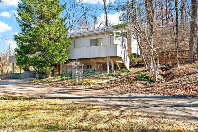 3595 Cooper Road, Blue Ash, OH 45241