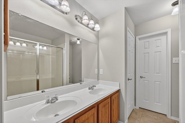 248 Turnberry Lane, Lewisville, TX 75067