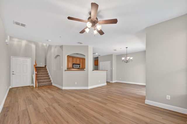 248 Turnberry Lane, Lewisville, TX 75067