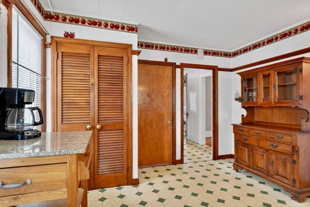 25 Verndale Street, Haverhill, MA 01835