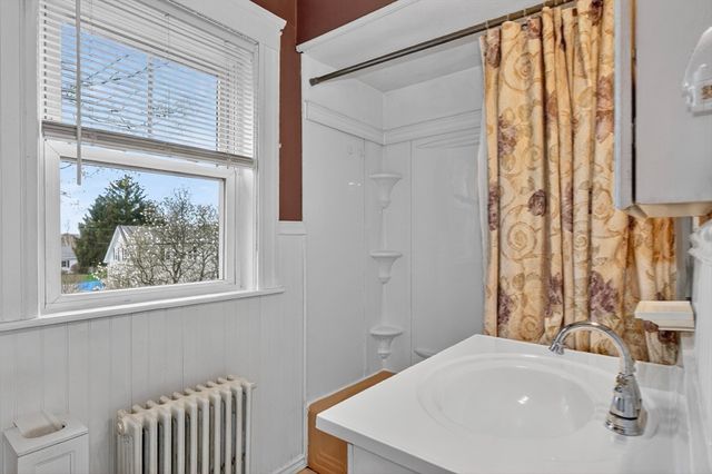25 Verndale Street, Haverhill, MA 01835