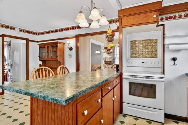 25 Verndale Street, Haverhill, MA 01835
