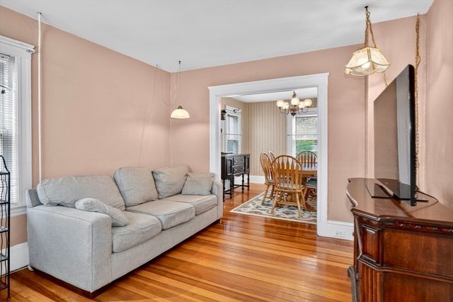 25 Verndale Street, Haverhill, MA 01835