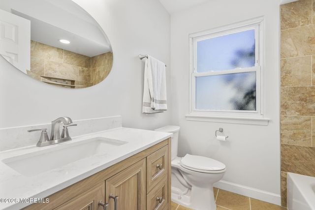 4 Winsted Drive, Howell, NJ 07731