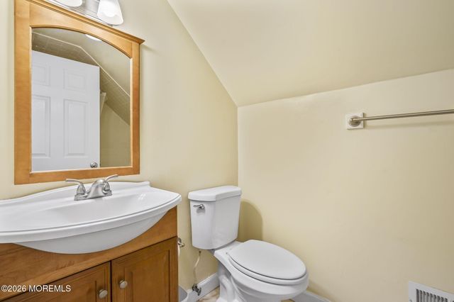 4 Winsted Drive, Howell, NJ 07731