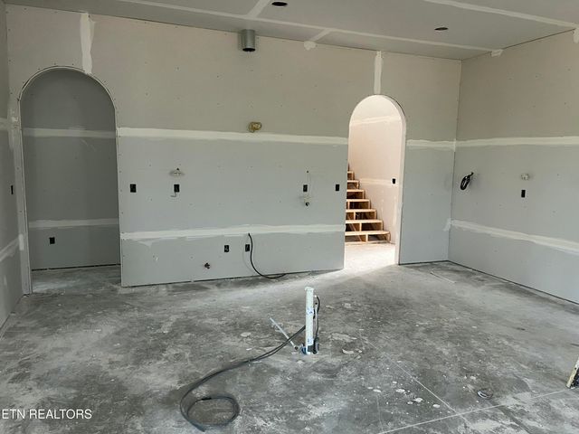 210 Limelight Lane, Lenoir City, TN 37772