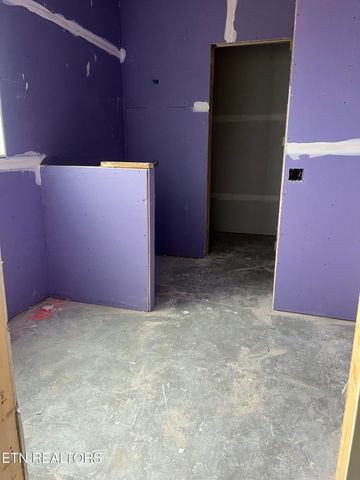 210 Limelight Lane, Lenoir City, TN 37772