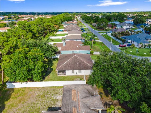 2001 SW FEARS AVENUE, Port St Lucie, FL 34953