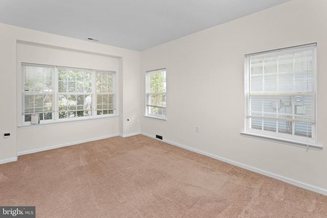 103 AVIGNON RD, Monroe Township, NJ 08831