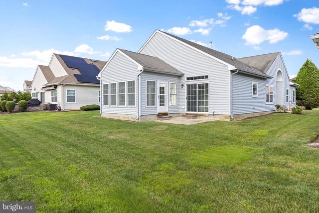 103 AVIGNON RD, Monroe Township, NJ 08831